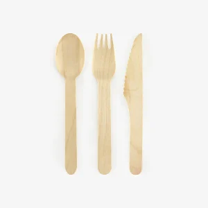 18-couverts-en-bois-partydeco.jpgv1650835956 18 couverts en bois