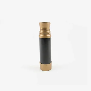 Longue vue de pirate